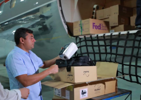 Governo teve proposta mais barata para compra de respiradores no Amazonas