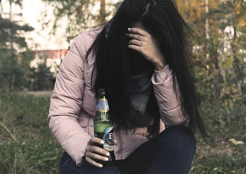 Bêbada, Jovem coloca endereço errado no Uber e paga quase 2 mil em corrida