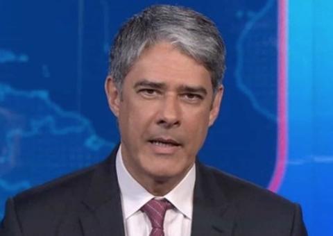 Bonner é 'cortado' do Jornal Nacional e internautas reagem: 'fila dos desempregados'