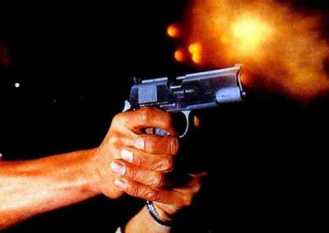 Em Manaus, jovem é baleado pelo próprio comparsa após discussão durante arrastão