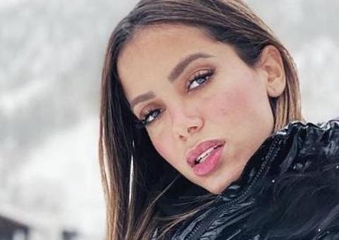 Anitta posta vídeo beijando novo 'namorado', Gui Araújo 