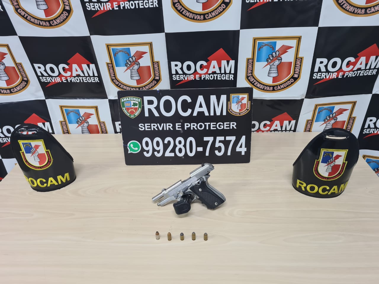 Homem é preso com pistola escondida em casa de Manaus 