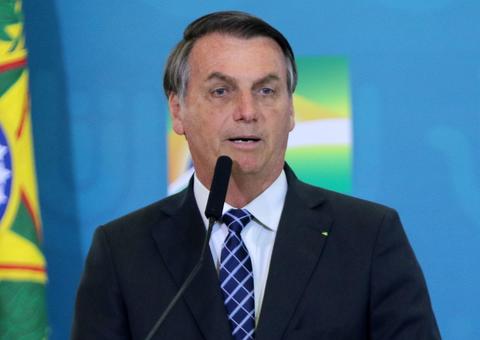 Reajuste salarial a servidores públicos pode ser vetado por Bolsonaro 