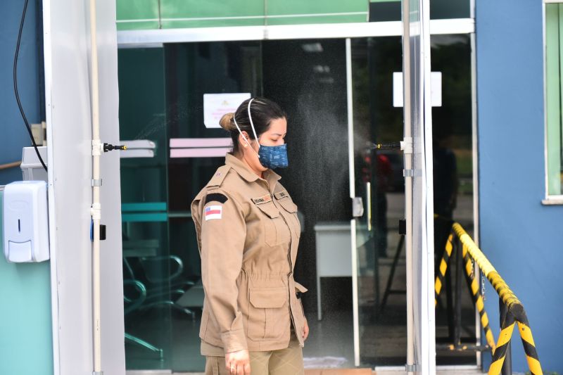 Manaus: Descontaminação protege profissionais no Hospital de Combate à Covid-19