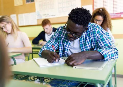 Ministério da educação apresenta nova avaliação para acesso ao ensino superior