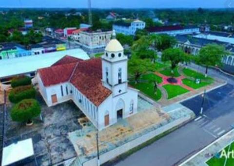 Prefeitura constrói alojamento para colocar visitantes em quarentena no Amazonas