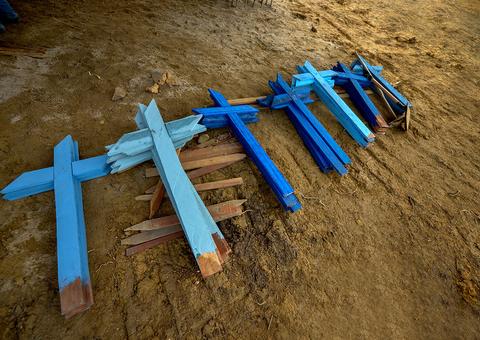 Manaus registra mais de 100 enterros na quinta-feira com 13 mortes por Covid-19 