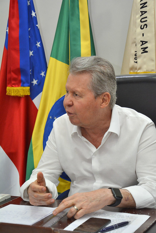 Prefeito de Manaus reforça pedido de ajuda a países ricos no combate a Covid-19