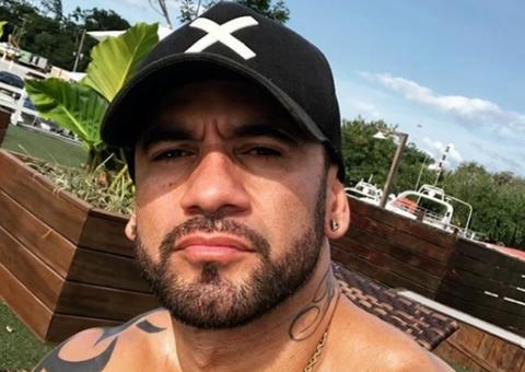 Ex-BBB Hadson faz teste para Covid-19 após infectados na família 