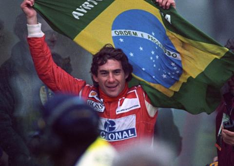 Reprise da primeira vitória de Ayrton Senna no Brasil será exibida na Globo