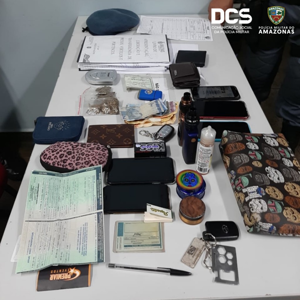 Em Manaus, grupo suspeito de tráfico de drogas é preso ao esconder maconha dentro de carro