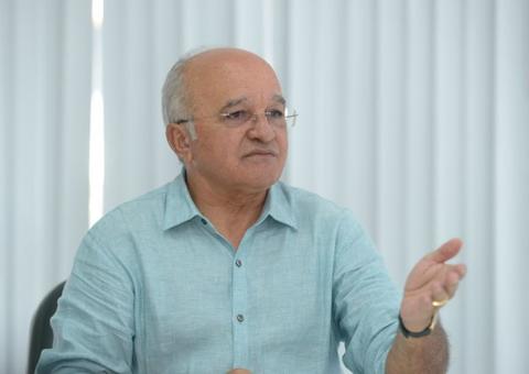 Desembargador determina retorno do pagamento de pensão ao ex-governador José Melo