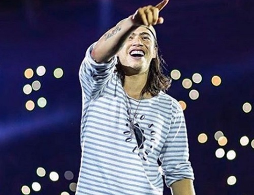 Whindersson Nunes anuncia leilão de roupas e renda será doada para combate ao coronavírus