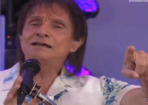 Em live, Roberto Carlos defende isolamento radical: 'nada de encostar cotovelo'