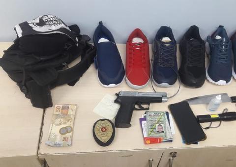 Dupla é presa após roubar loja de sapatos no Centro de Manaus 