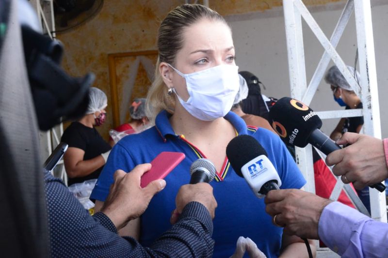 Alimentos doados pela Transire vão ser distribuídos a famílias em risco social