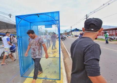 Coari tem cabine de sanitização contra Covid-19