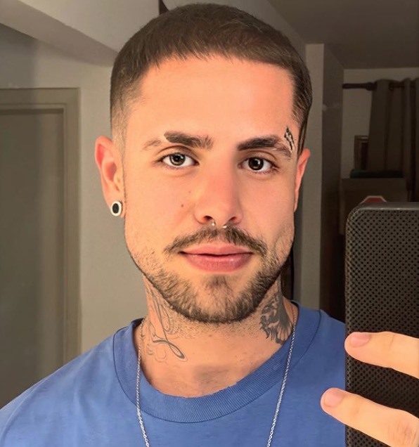 Ex-The Voice Leandro Bueno revela que tem HIV: ‘maior vírus é a ignorância’
