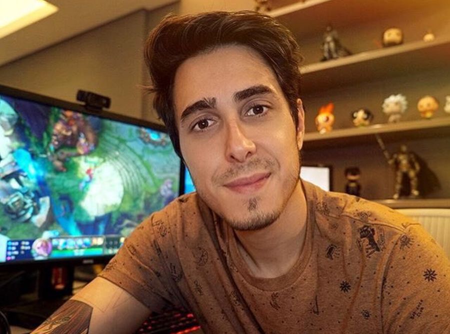 Felipe Castanhari tem vídeos publicados em site pornô após ser bloqueado no Youtube 