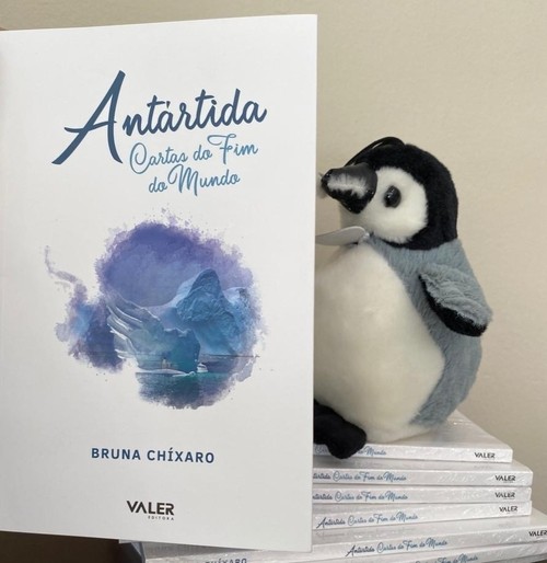 Antártida - Cartas do Fim do Mundo: Nova obra de Bruna Chíxaro ressalta reflexões