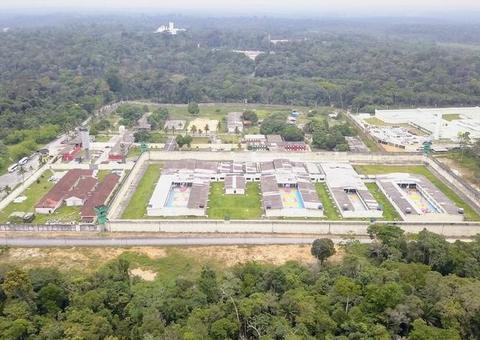 Detento morre no Compaj após passar mal 