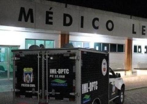 Homem morre ao ter cabeça crivada de balas enquanto caminhava em rua de Manaus