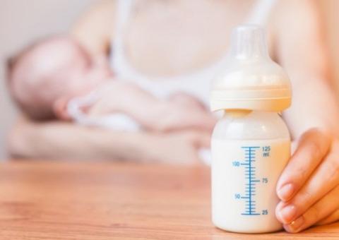 Leite materno pode ser usado no tratamento do coronavírus, diz estudo