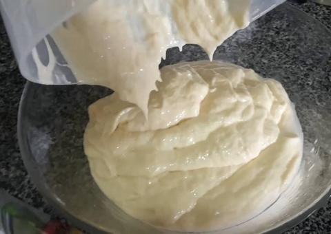 Aprenda a fazer mousse de cupuaçu com bolacha