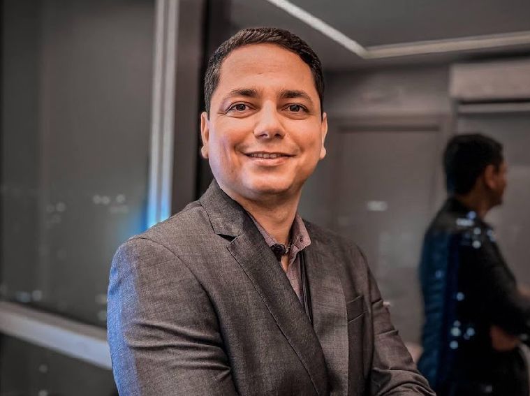 Cirurgião explica cuidados essenciais na reconstrução mamária pós-câncer