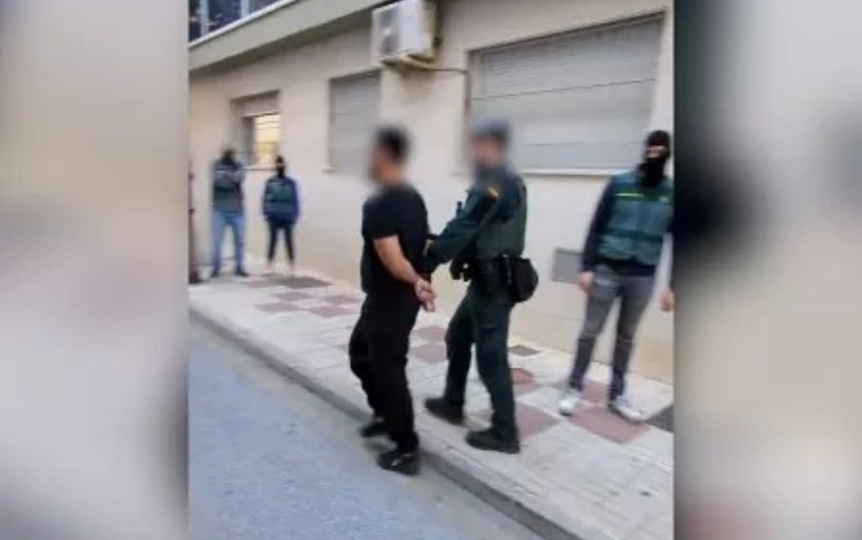 FBI e PF prendem irmãos brasileiros por suspeita de ligação com o Estado Islâmico