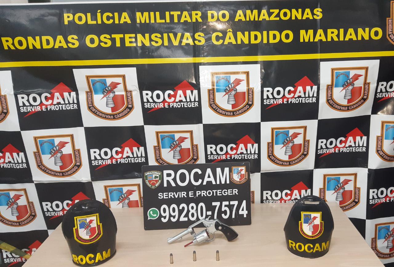 Homem fica nervoso ao ver Rocam e é preso com arma em Manaus