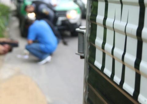 Esquartejado e com bilhete no peito, homem é encontrado dentro de malas em Manaus