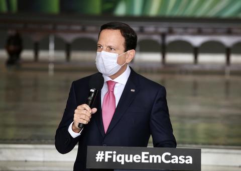 Doria anuncia 2 milhões de exames rápidos e início de testagem de pacientes leves