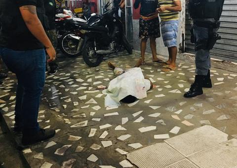 Suspeito de assalto é morto por justiceiro em Manaus 
