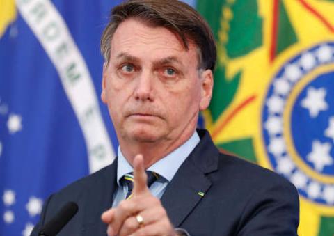Codinome usado por Bolsonaro em exame de coronavírus é de filho de militar que atua em hospital