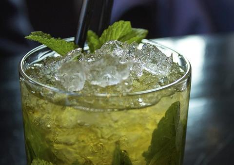 Mojito: veja como preparar drink em casa