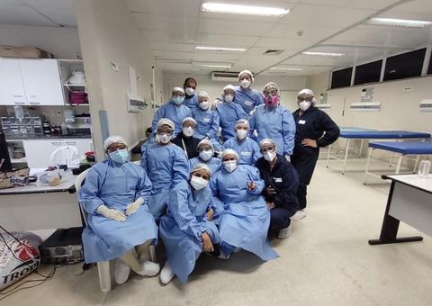 Equipe do 28 de Agosto posta foto na sala rosa com leitos vazios e emociona web 'Dia de vitória'