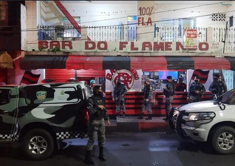 Quase 300 policiais realizam fiscalizações para cumprimento de decreto em Manaus