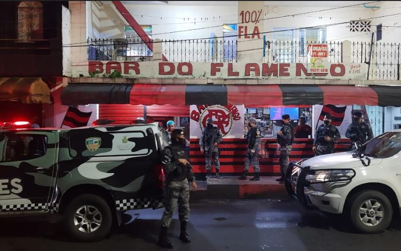 Quase 300 policiais realizam fiscalizações para cumprimento de decreto em Manaus