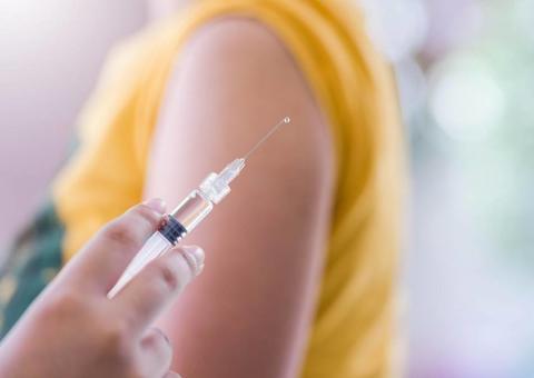 Campanha contra gripe desta segunda tem foco em professores e pessoas de 55 a 59 anos