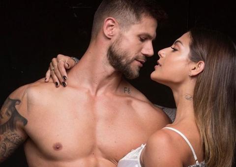 Ex-bbb Mari Gonzalez mostra brinquedo que usa com Jonas para inovar no sexo