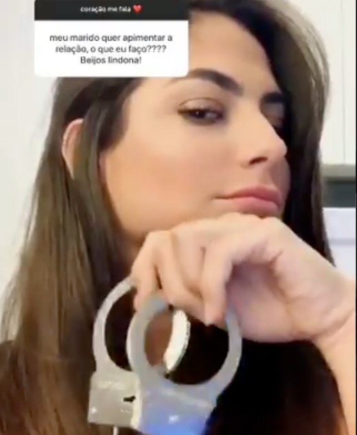 Ex-bbb Mari Gonzalez mostra brinquedo que usa com Jonas para inovar no sexo