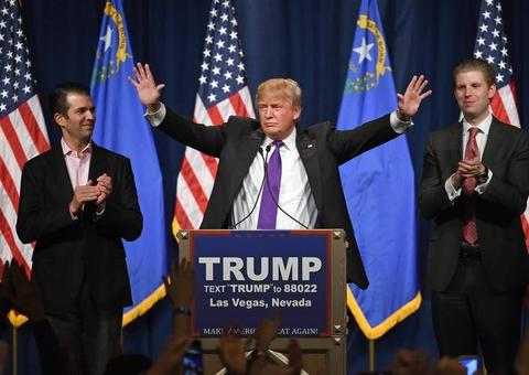 Filhos de Trump insinuam que Biden é pedófilo e que coronavírus é farsa política