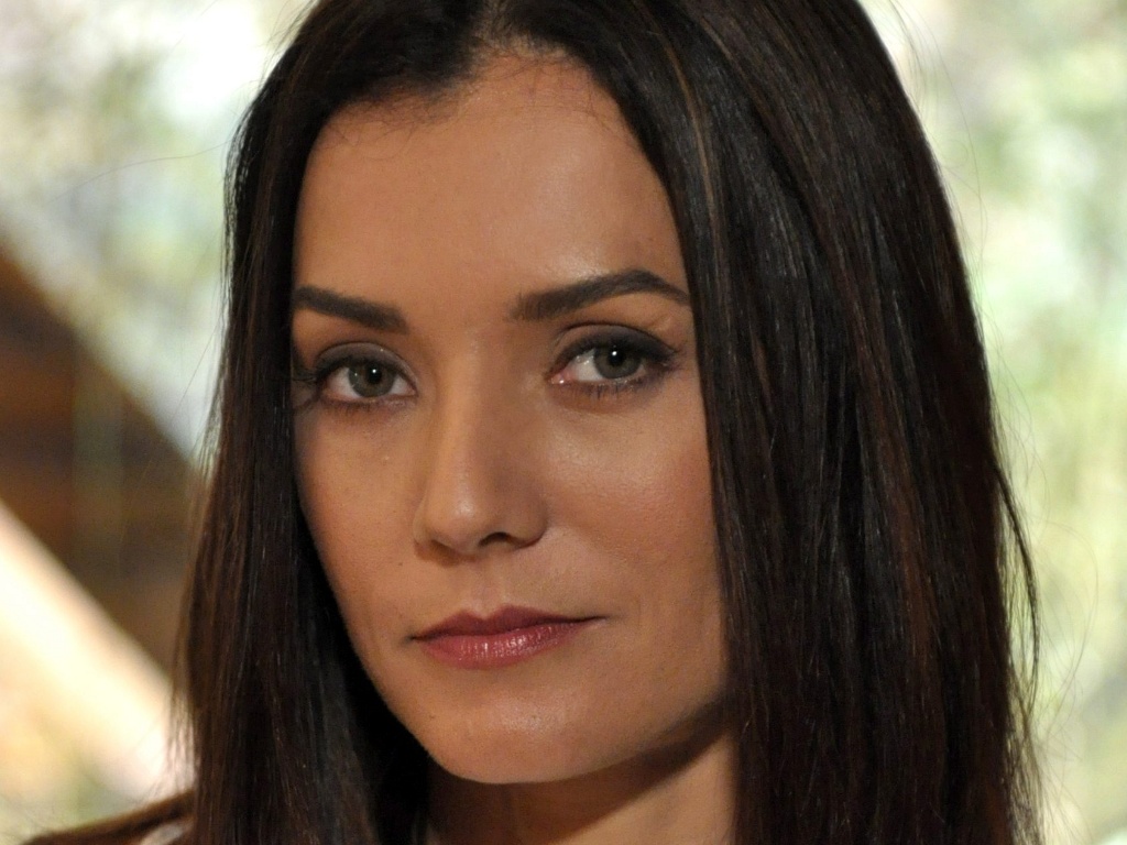 Atriz Monica Carvalho é diagnosticada com coronavírus