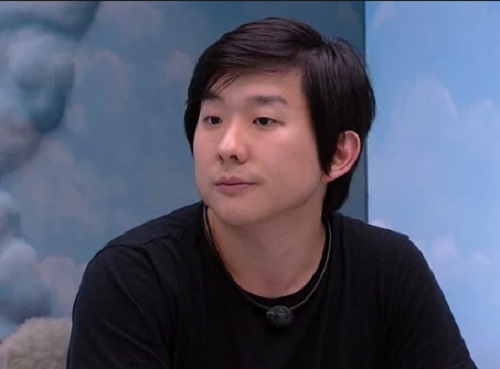 Diretor do BuzzFeed processa Pyong Lee em ação milionária