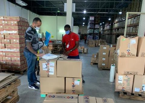 Indústrias fazem doação de EPIs para hospitais de Manaus