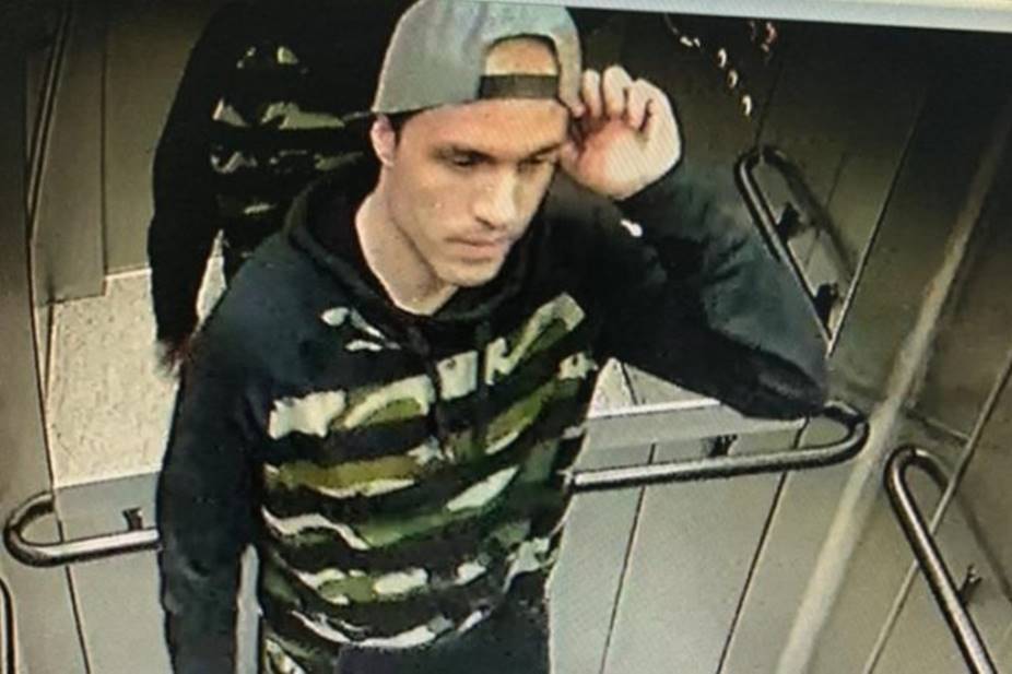 Mãe de Rafael Fernandez chama polícia ao ser barrada em condomínio do filho em Manaus