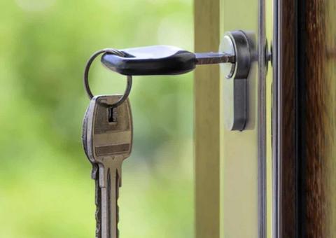 Senado aprova, e despejos ficam proibidos até 30 de outubro