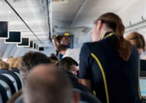 Voos nacionais devem acabar com serviços de bordo