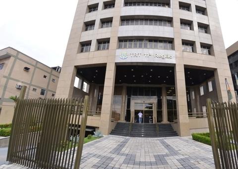 TRT suspende prazo de validade de concurso público